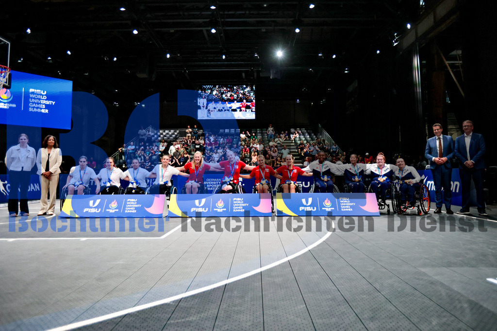 SES_RRG3x320250720-289 | bond - Realisiert mit Pictrs.com