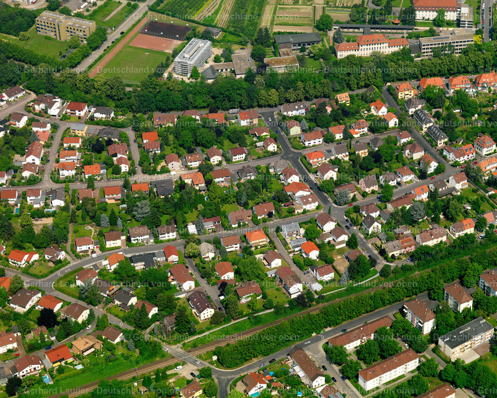 2739615 | Online-Shop für Luftbilder aus Deutschland. Seit über 45 Jahren baut Gerhard Launer das Luftbildarchiv mit unterschiedlichsten Themen stetig weiter aus.