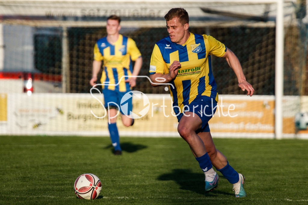 FC Pipinsried - TSV Buchbach | Belmin IDRIZOVIC (FCP #17) am Ball / Freisteller / Einzelfoto