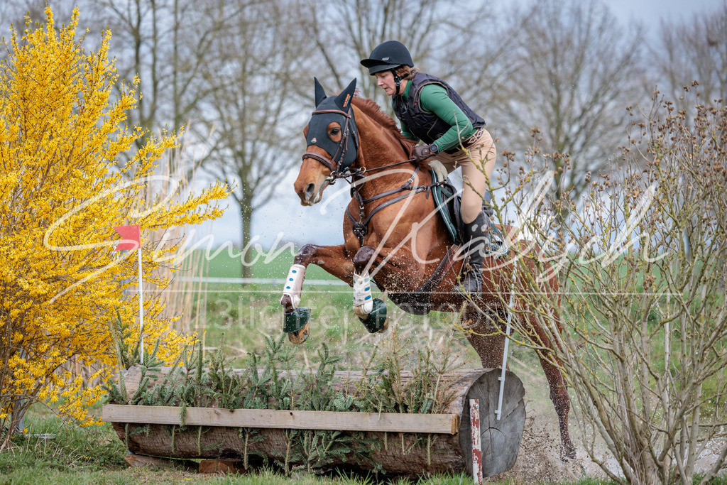 20260329-_3LI5080 | Tierfotografie Pferde, Hunde, Katzen, Haustiere.
Turnierfotografie Reitturniere, Reiten, Springreiten, Dressur in Hanau, dem Main-Kinzig-Kreis und dem Rhein-Main- Gebiet um Frankfurt