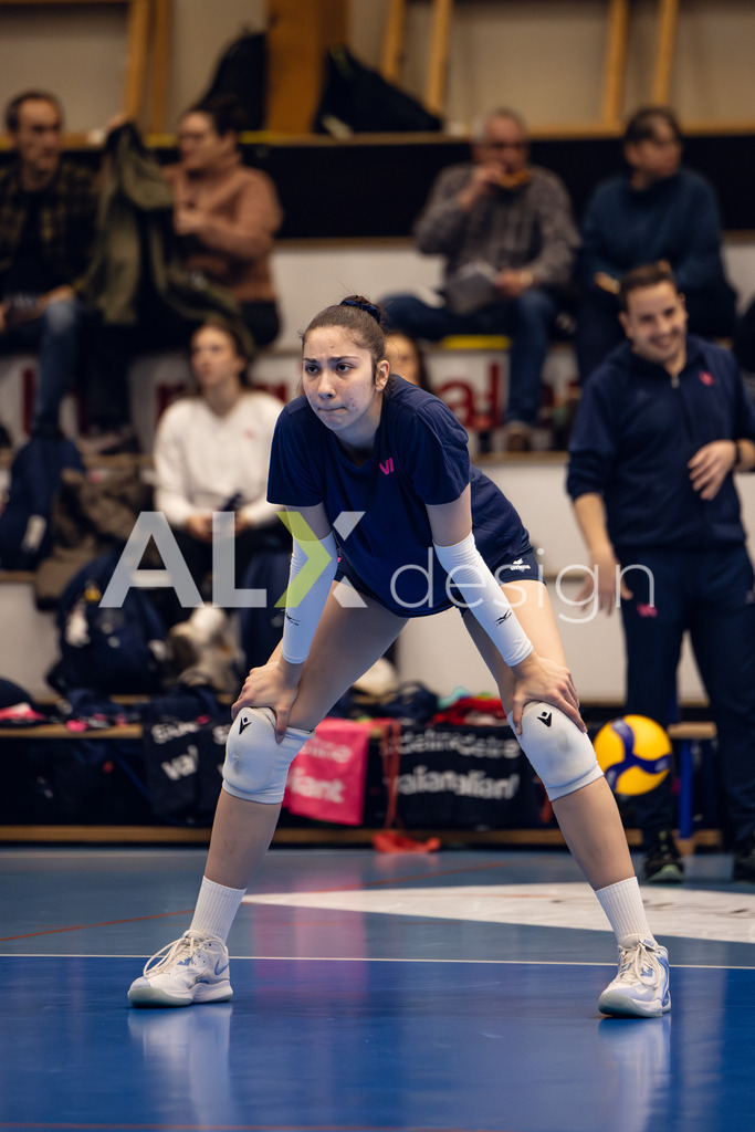 Volleyball I Frauen I Saison 2025-2026 I Volleyball NLA | Women I Round 14 I VC Kanti Schaffhausen - NLZ Volleyball Academy Zürich I 16.01.2026 | NLZ Volleyball Academy - 3 Marharyta Geiko (UKR) – Diagonalangriff - Realisiert mit Pictrs.com