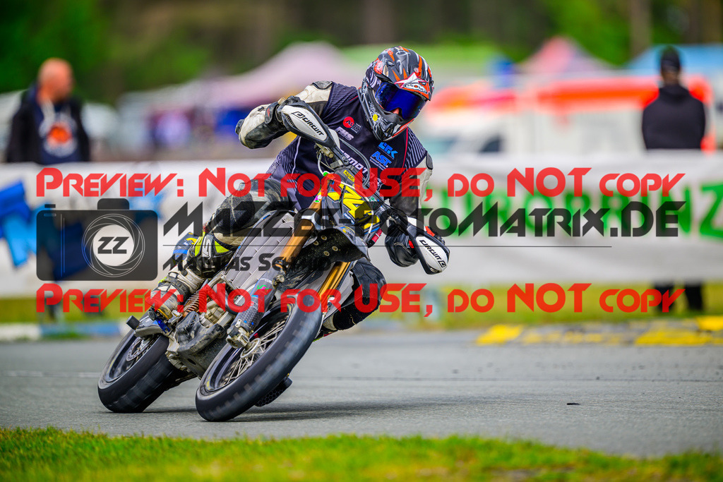 MaZZes_Fotomatrix_20250504_6007705_1274 | UE40