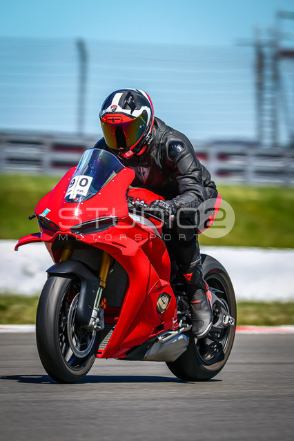 0090-260526NBR-017_90 | Deine Full-Service-Agentur für ✔️Videoproduktionen und ✔️Motorsportfotografie Jetzt Angebot anfragen!