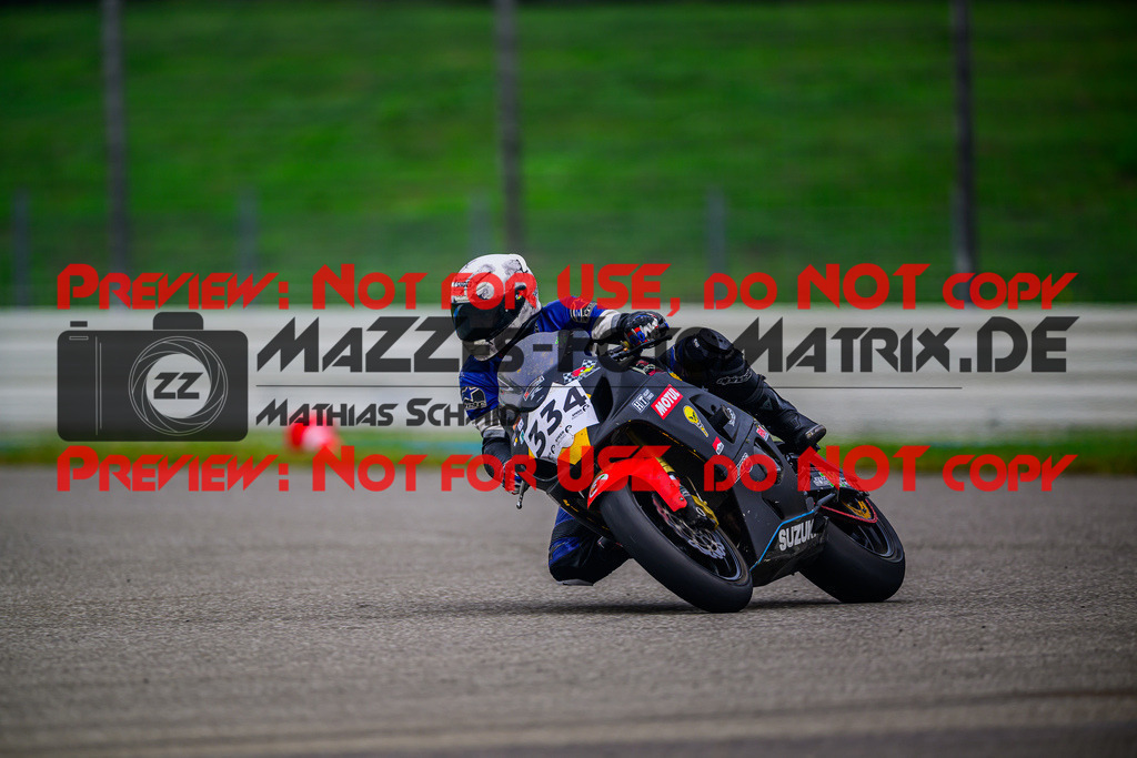 MaZZes_Fotomatrix_20250929_6007705_4826-2 | WEISS