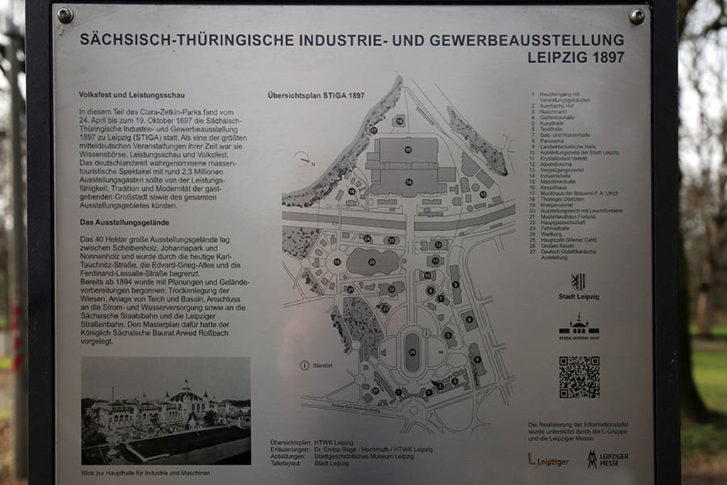 Foto: Leipzig - Stele - Sächsisch-Thüringische Industrie- und Gewerbeausstellung | Das Team hinter BILDLEXIKON LEIPZIG bündelt historische wie aktuelle Informationen über die Stadt Leipzig in Text und Bild auf einer Plattform und stellt diese der interessierten Öffentlichkeit zur Verfügung.