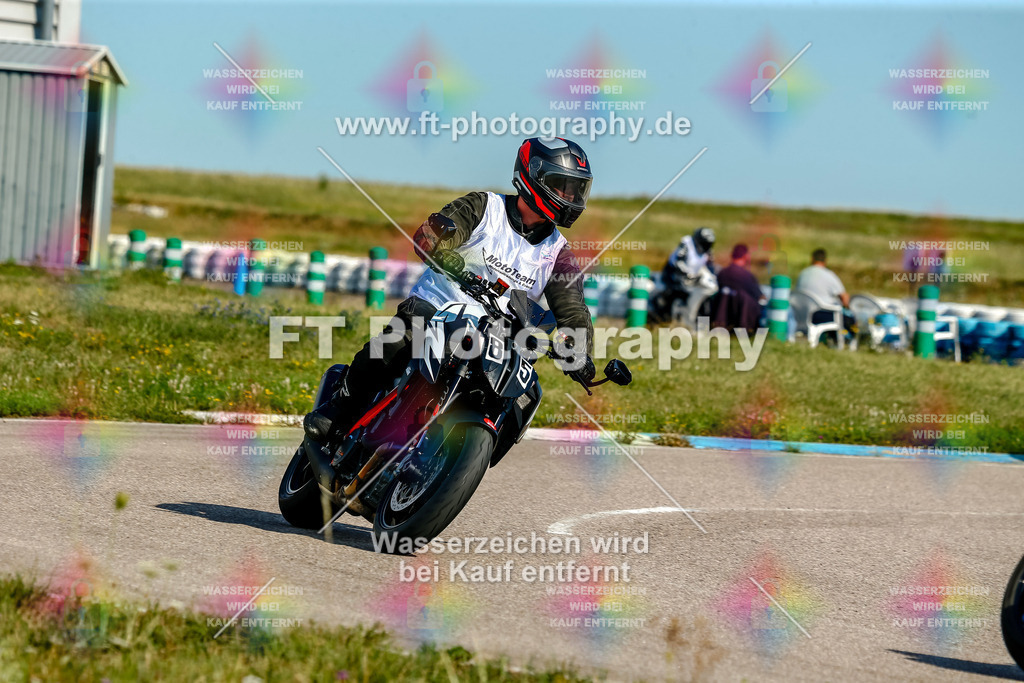 Chambley Juli-0472 | Hier findet Ihr Bilder von Touristenfahrten auf der Nürburgring Nordschleife oder von anderen Veranstaltungen die ich besucht habe. Viel Spass beim Durch Schauen 