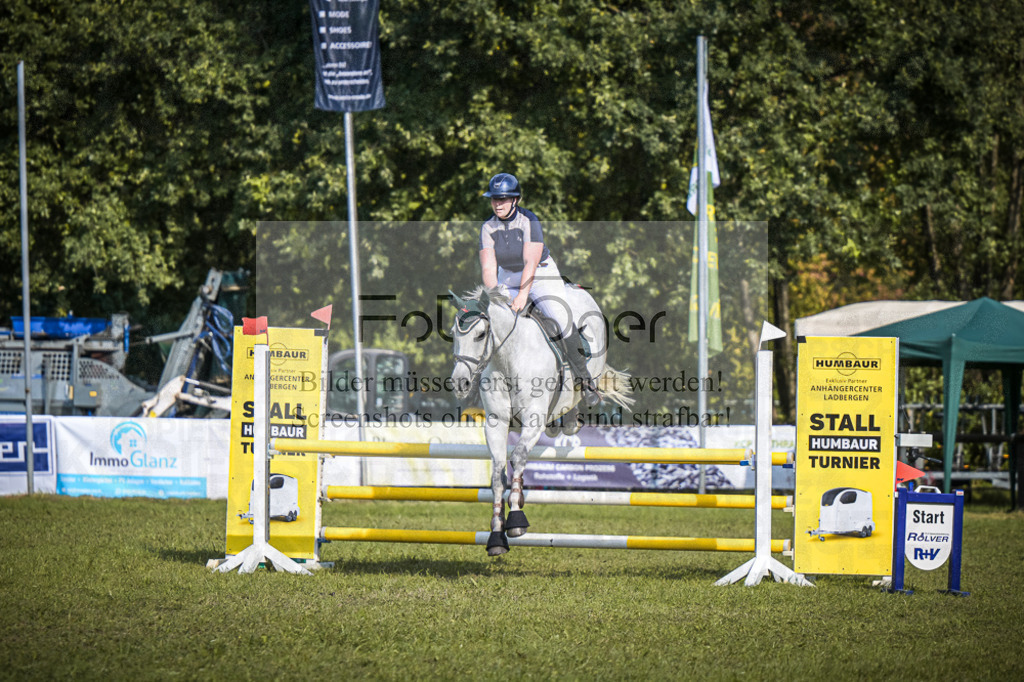 DOS_0633 | Entdecke hochwertige Reitturnierfotos von Foto Oger. Professionell, emotional und authentisch – jetzt Lieblingsmomente im Shop bestellen.Deutschlandweite Turnierfotografie. - Realisiert mit Pictrs.com