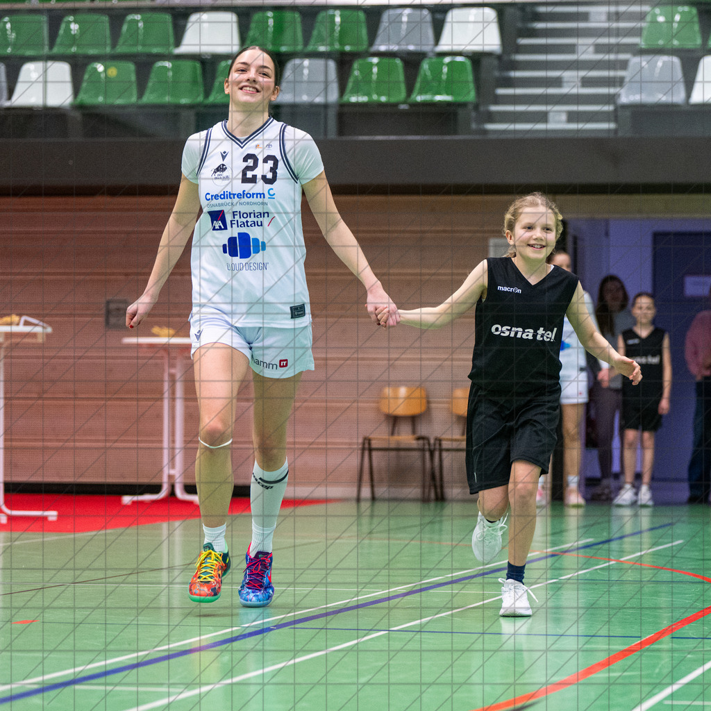 2. DBBL Nord 25/26 | Spieltag 15 | BBC Osnabrück vs. New Baskets Oberhausen | 18.01.26: 2. DBBL Nord 25/26 | Spieltag 15 | BBC Osnabrück vs. New Baskets Oberhausen / Osnabrück / Deutschland  //   CREDIT:www.bullenfotos.de, Martin König, Hörner Weg 40, D-49078 Osnabrück, +4917663732967 // Nutzung und Weitergabe nur zu den vereinbarten Zwecken. Presseanfragen an Ersteller. Alle Rechte beim Ersteller. Honorierung nach MFM. - Realisiert mit Pictrs.com