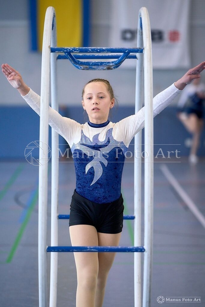 2024-06-21-B-DSC02766 | Professionelle Sportfotografie in Hamburg, Schleswig-Holstein und Niedersachsen – spezialisiert auf Rhönrad, Geräteturnen, Leistungsturnen und rhythmische Sportgymnastik. Bundesweite Begleitung von Rhönrad-Events. Jetzt Sport-Fotos - Realisiert mit Pictrs.com