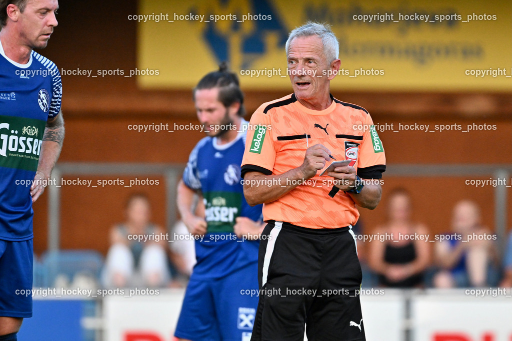 SAK vs. SV Dellach Gail | Karl Stark Referee, #14 Michael Sternig SV Dellach Gail, SAK vs. SV Dellach Gail, SAK vs. SV Dellach Gail am 14.08.2025 in Klagenfurt (Sportpark Welzenegg), Austria, (Photo by Bernd Stefan)