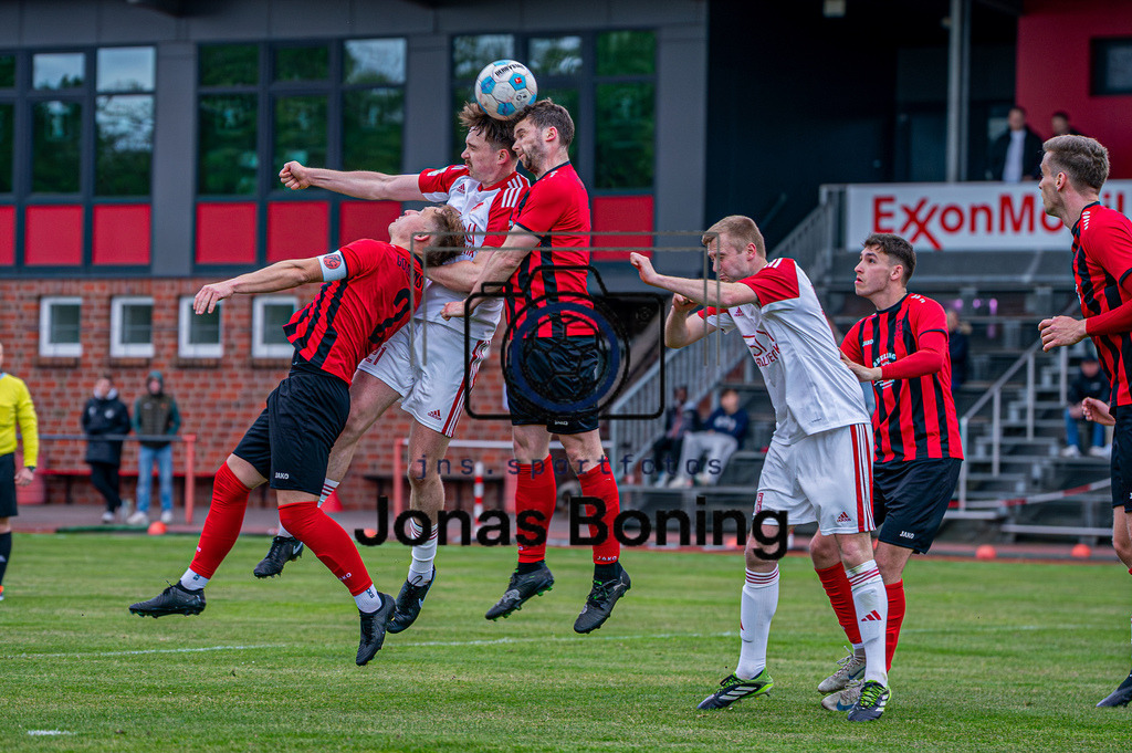 Fußball I Herren I Saison 2025-2026 I Bezirksliga Weser-Ems 4 I 20. Spieltag I TuS Frisia Goldenstedt - RW Visbek I 00470 | jns.sportfotos - Realisiert mit Pictrs.com