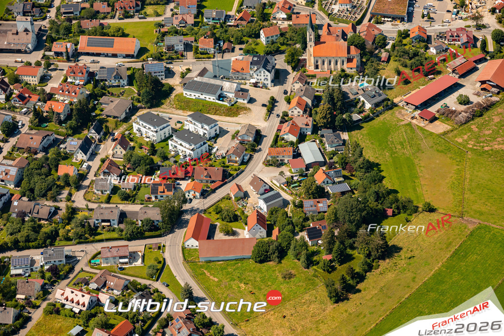 Das Luftbild zeigt :  Ried - Die Luftaufnahme wurde 2024 vom UL-Flugzeug aus erstellt ( keine Drohne ) - Hochauflösende Luftaufnahme - Für grossformatige Ausdrucke geeignet. Die Geschenkidee !Mit Lizenz und Bildrechte bestellbar