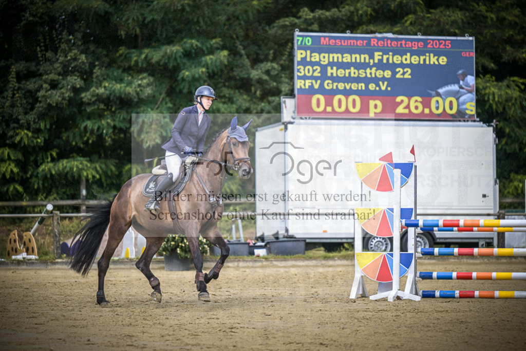 DOS_4833 | Entdecke hochwertige Reitturnierfotos von Foto Oger. Professionell, emotional und authentisch – jetzt Lieblingsmomente im Shop bestellen.Deutschlandweite Turnierfotografie. - Realisiert mit Pictrs.com