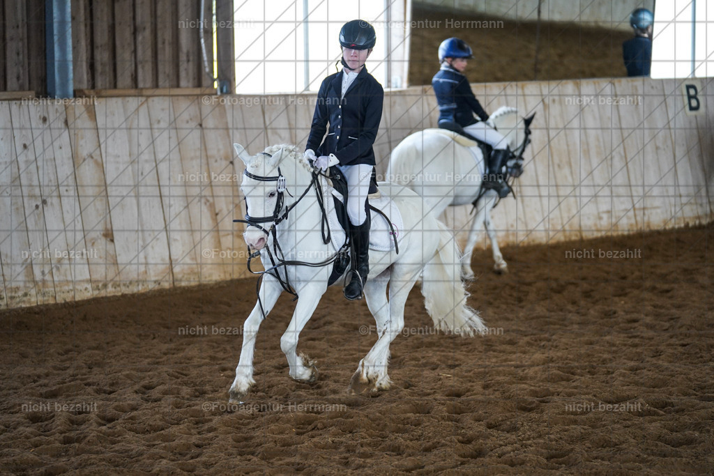 20230518-FAH03785 | Frühjahrsturnier, landberg am Lech, 2023, Reitclub Landsberg, Turnierbilder, Fotos Turnier Landsberg, Fotoagentur Herrmann, Turnierfotografen Bayern, reitsport Fotograf, Pferde Fotograf