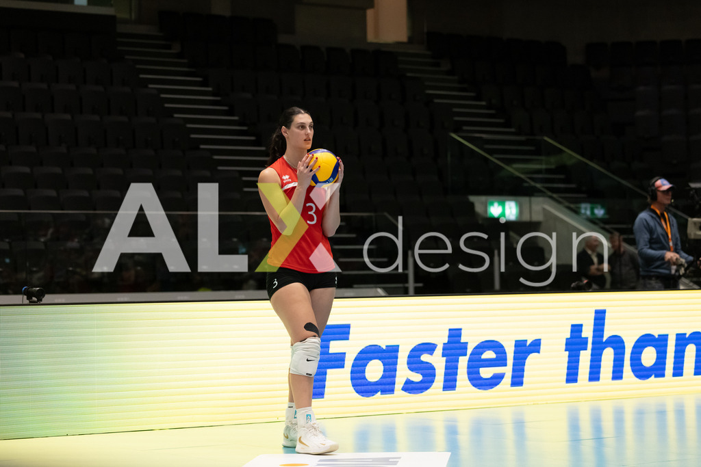 Georgia v Switzerland - CEV European League Women | KRIENS, SWITZERLAND - JUNE 12: ANA TEVDORADZE of Georgia serve during the CEV European League match between Georgia and Switzerland at Pilatus Arena on June 12, 2026 in Kriens, Switzerland. - Realisiert mit Pictrs.com