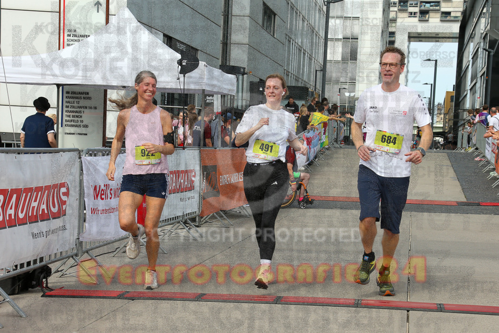 250920_1335_EX1_5653 | Sportfotografie im Rhein-Sieg Kreis, Köln, Bonn, NRW, Rheinland Pfalz, Hessen, etc. Unser Tätigkeitsfeld umfasst den Laufsport vom Volkslauf über den Marathon, Duathlon, Triathon bis zum Ultralauf wie Kölnpfad Ultra oder Schindertrail.