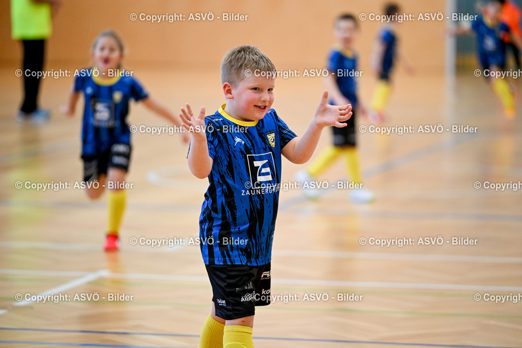 ASVÖ_ Fussballturnier SV Gallneukirchen_ 08.02.2025-56 | 08.02.2025, Gallneukirchen, AUT, ASVÖ, Fussball Nachwuchs Hallenturnier 2025, SV Gallneukirchen im Bild Teilnehmer U 7©Harald Dostal / fodo.media - Realisiert mit Pictrs.com