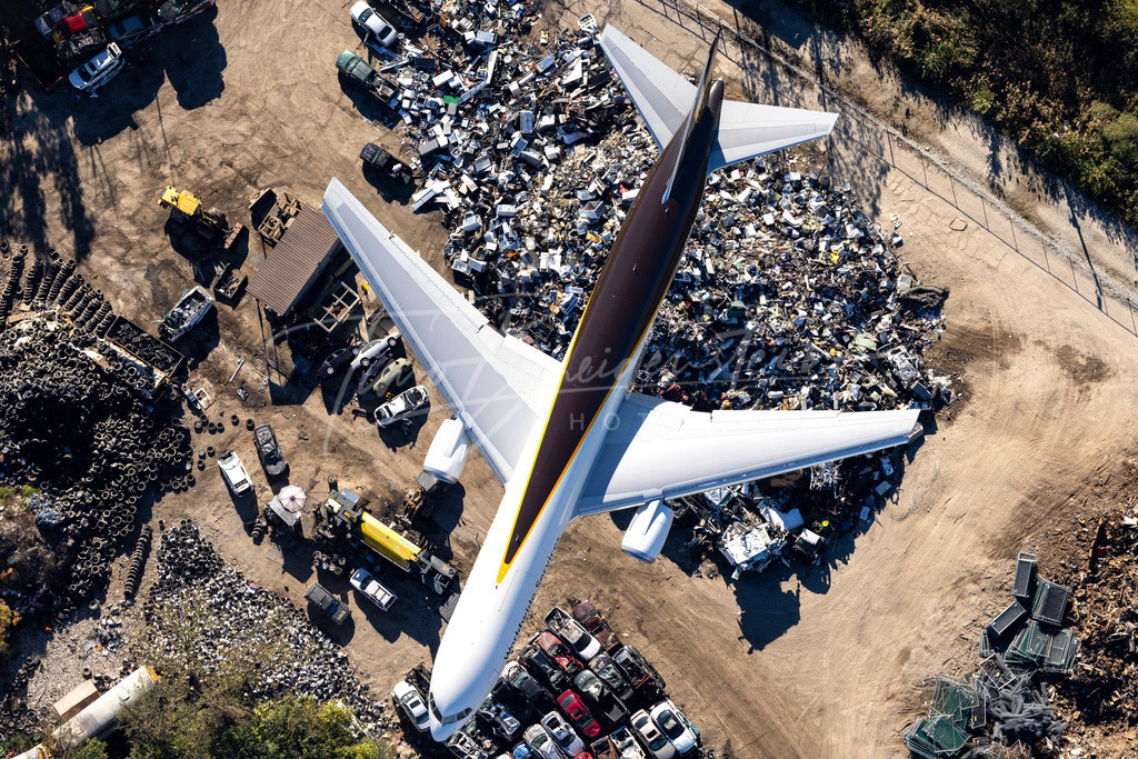 822A2711 | Buy high-quality aviation and travel photography prints by professional photographer Timo Breidenstein. Authentic images, professionally printed, worldwide shipping. - Realisiert mit Pictrs.com