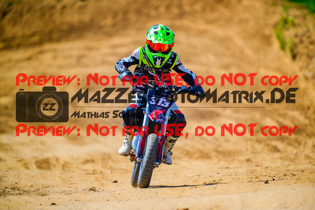 MaZZes_FotoMatrix_240511_6007705_1905 | ROOKIES