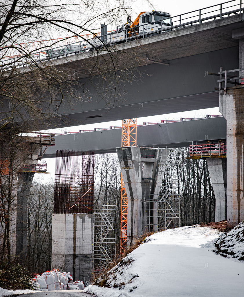 2026-02-04_Oberthulba_052 | Luftbild, Drohne, Multicopter, Bayern, Luftbilder, Luftbildshop, Jan R. Schäfer, aerialphotography, Abzüge, Luftaufnahmen, J1-Luftbild, J1-Fotografie und Luftbildservice, Würzburg, fineart, Abzüge, Drucke, Glasdruck - Realisiert mit Pictrs.com