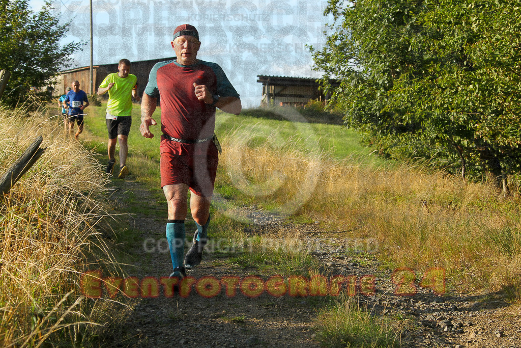 250801_1916_EV4_8433 | Sportfotografie im Rhein-Sieg Kreis, Köln, Bonn, NRW, Rheinland Pfalz, Hessen, etc. Unser Tätigkeitsfeld umfasst den Laufsport vom Volkslauf über den Marathon, Duathlon, Triathon bis zum Ultralauf wie Kölnpfad Ultra oder Schindertrail.