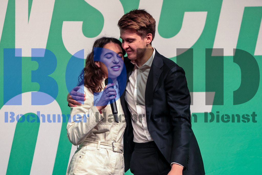 SES_HABBOC20250203-9 | bond - Realisiert mit Pictrs.com