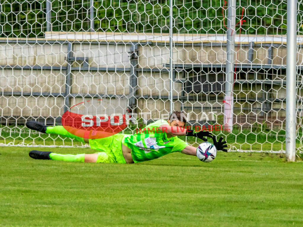 TSV Grafenstein - SK Maria Saal | Alexander Moll (SK Maria Saal #1) TSV Grafenstein - SK Maria Saal am 02.08.2022 in Grafenstein
(Sportplatz), AUSTRIA, (Photo by Ernst Krawagner sport-fan.at),  - Realisiert mit Pictrs.com