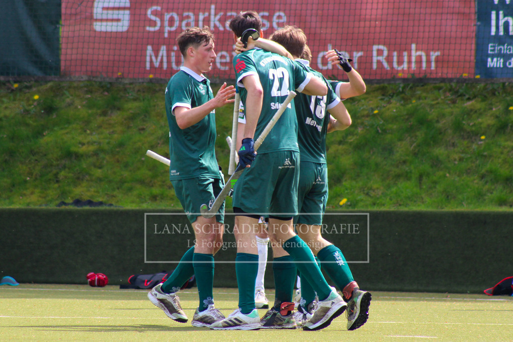 Bundesliga Herren HTC Uhlenhorst Mülheim - Rot-Weiß Köln 13.04.24 Mülheim-028 | lanaschraderfotografie - Realisiert mit Pictrs.com
