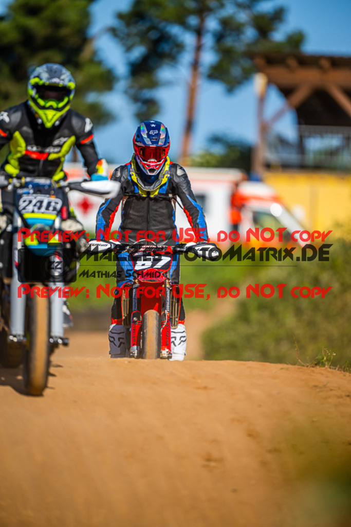 MaZZes_FotoMatrix_220528_5390 | Fotograf Mathias Schmid
Sportfotograf,
Eventfotograf,
Hochzeitsfotograf,
Portraitfotograf