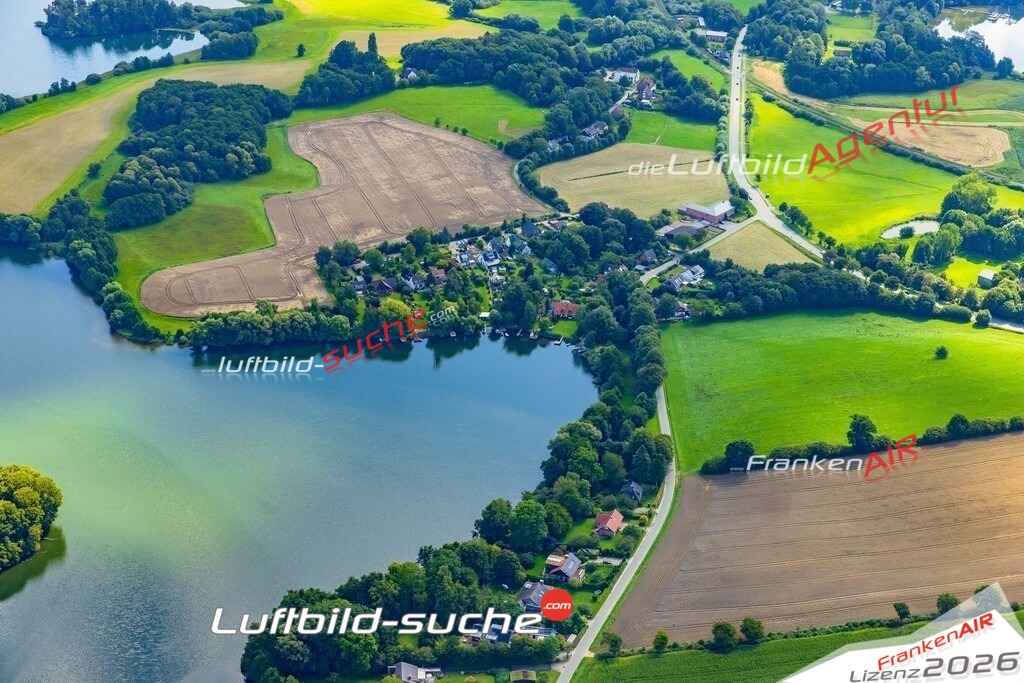 Klassische Luftaufnahme ohne Drohne zeigt:Am Lütten Diek bei Dörnick - Die Luftbildaufnahme wurde 2025 vom UL-Flugzeug heraus erstellt ( keine Drohnenaufnahme ) - Hochauflösende Luftaufnahme -Nicht vergleichbar mit Google Maps oder Satelittenbilder- Die Geschenkidee !Mit Lizenz und Bildrechte bestellbar