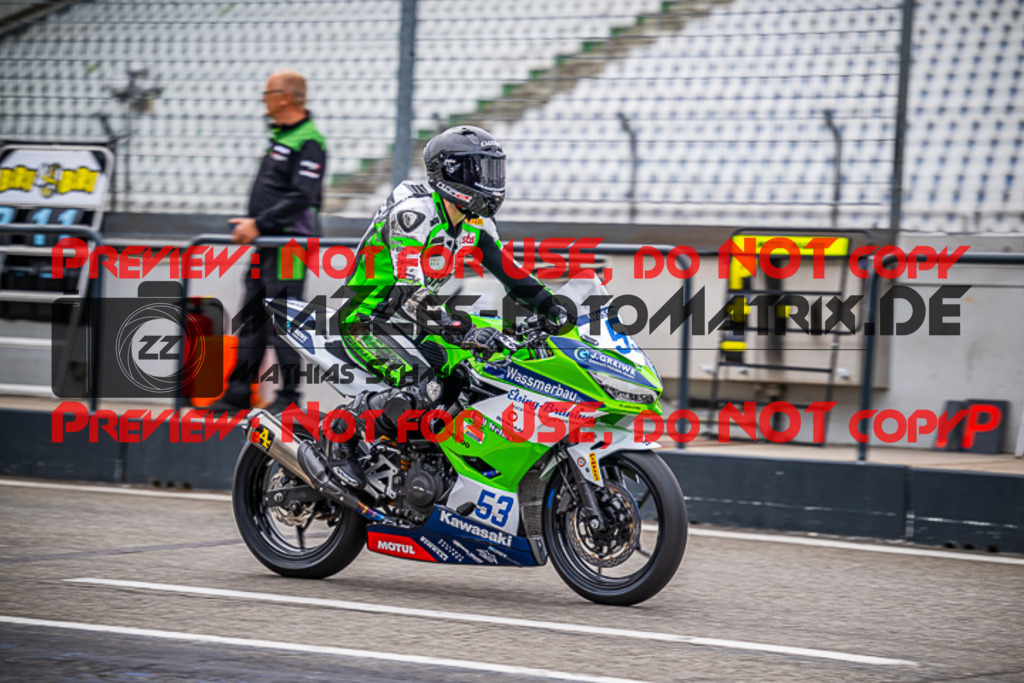 MaZZes_FotoMatrix_220924_8681 | IDM300