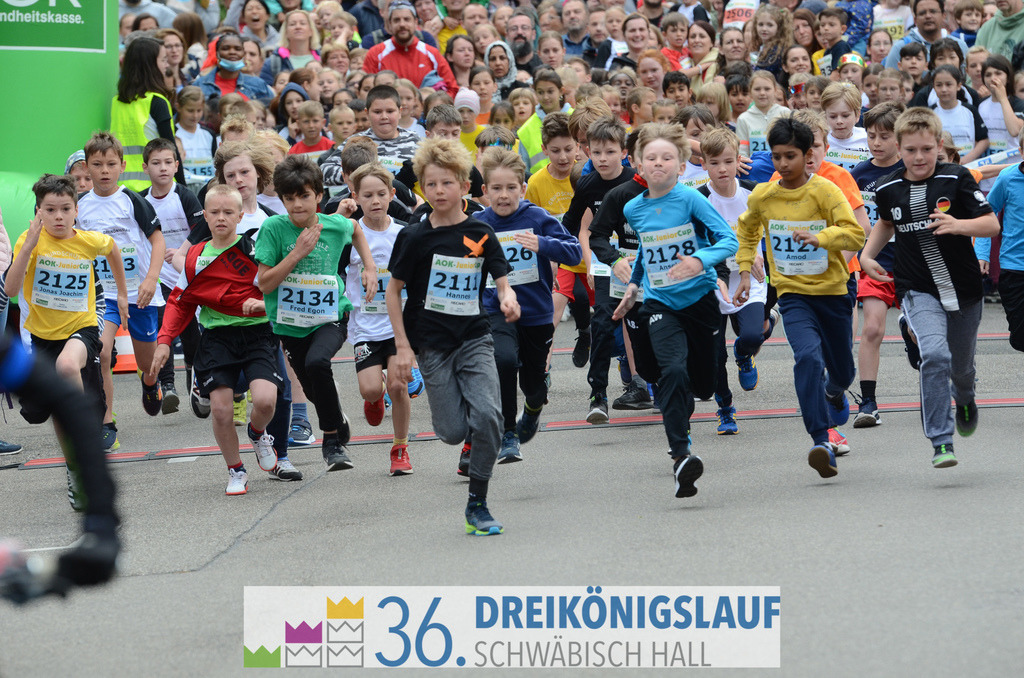 AOK Junior Cup 400m | 3Königslauf 2022 AOK Junior Cup 400m - Realisiert mit Pictrs.com