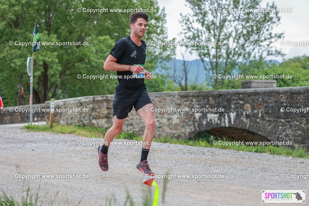 6R3A1813 | Ultra Trail Vipava Valley - Slovenia Trail Running 2024                                                        @Ultra Trail Vipava Valley - Slovenia             @Sportshotphotography                                  PhotoCredit : www.sportshot.de