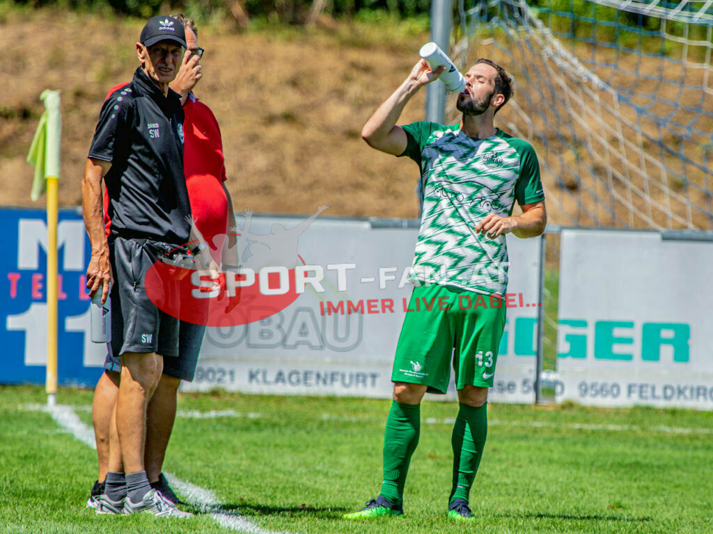 ASV Klagenfurt - Donau Klagenfurt | Wolfgang Suler (SV Donau Klagenfurt), Christian Trappitsch (Co-Trainer SV Donau Klagenfurt) Thomas Guggenberger (SV Donau Klagenfurt #13) ; ASV Klagenfurt - Donau Klagenfurt am 31.07.2022 in Klagenfurt
(ASV Platz Annabichl), AUSTRIA, (Photo by Ernst Krawagner sport-fan.at) - Realisiert mit Pictrs.com