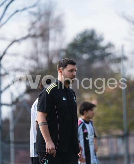 juv_lut_fmachado-0084 | Images from the Juniors B match between Juventus Academy and FC Lutry, played on 18 March 2026 in Lutry, Switzerland, featuring players, coaching staff and match action throughout the game.