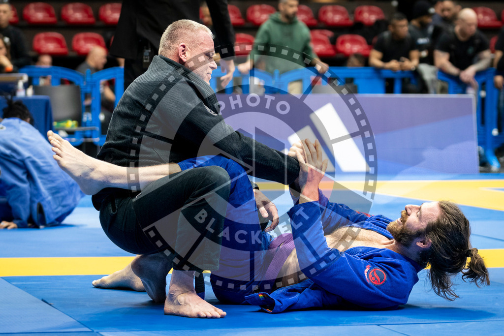 20240125PBB00176 | Fighters compete during the sixth day of the Brazilian Jiu-jitsu European Championship of the IBJJF in Paris, France, on January 25, 2024.