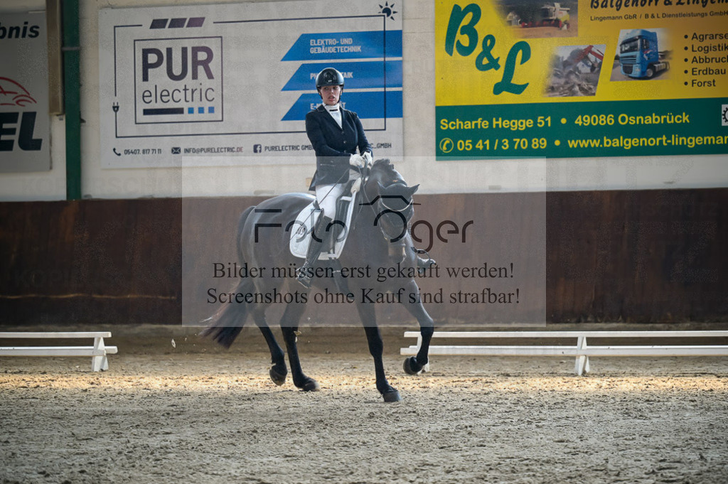 Reitturnier Voxtrup | Entdecke hochwertige Reitturnierfotos von Foto Oger. Professionell, emotional und authentisch – jetzt Lieblingsmomente im Shop bestellen.Deutschlandweite Turnierfotografie. - Realisiert mit Pictrs.com