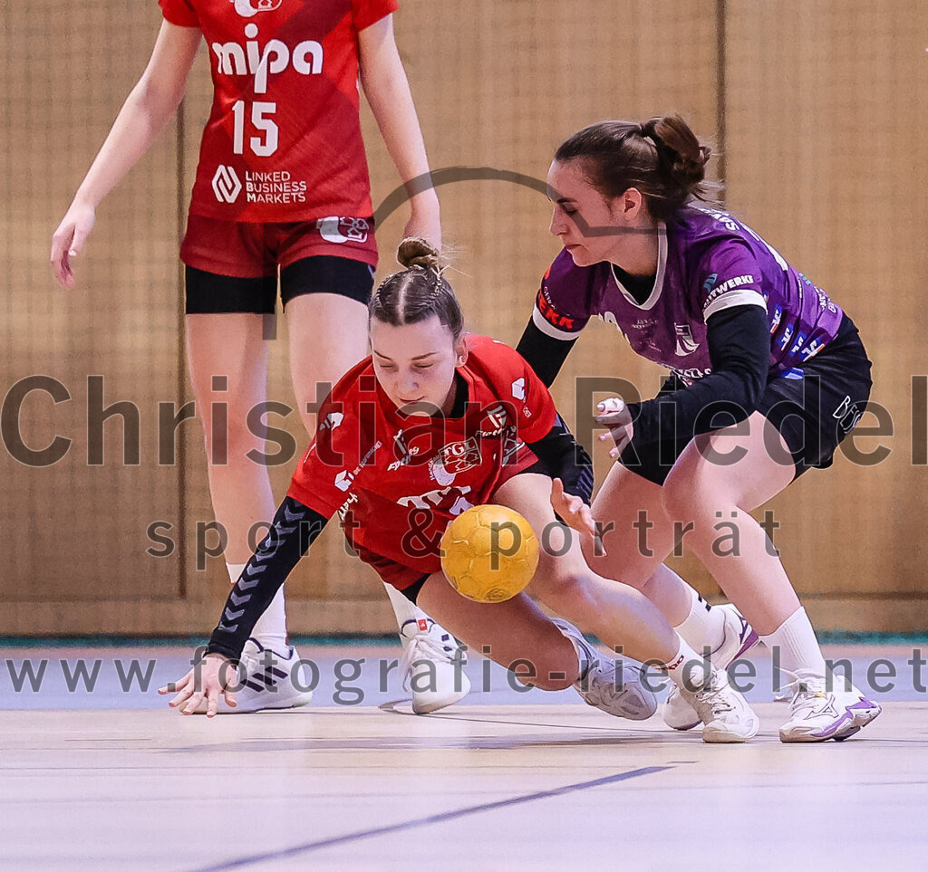 2025-02-22_075_SpVgg_Altenerding_gegen_TG_Landshut | Erding, Deutschland, 22.02.2025:Handball, Bezirksoberliga Frauen Altbayern 2024 / 2024, 15. Spieltag, SpVgg Altenerding gegen TG Landshut, Endergebnis: 25:22Johanna Taubmann (SpVgg Altenerding, #22)Foto: Christian Riedel / fotografie-riedel.net