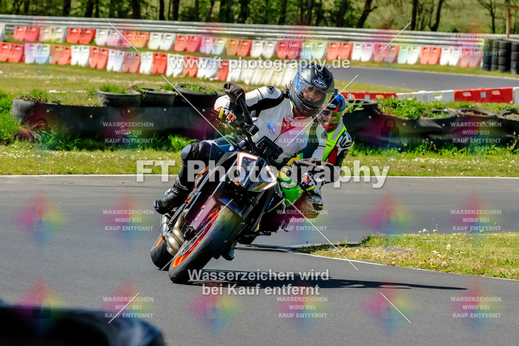 _OTO2200 | Hier findet Ihr Bilder von Touristenfahrten auf der Nürburgring Nordschleife oder von anderen Veranstaltungen die ich besucht habe. Viel Spass beim Durch Schauen 