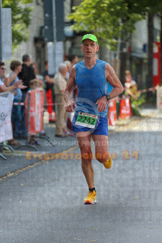 220625_1642_EX1_4884 | Sportfotografie im Rhein-Sieg Kreis, Köln, Bonn, NRW, Rheinland Pfalz, Hessen, etc. Unser Tätigkeitsfeld umfasst den Laufsport vom Volkslauf über den Marathon, Duathlon, Triathon bis zum Ultralauf wie Kölnpfad Ultra oder Schindertrail.
