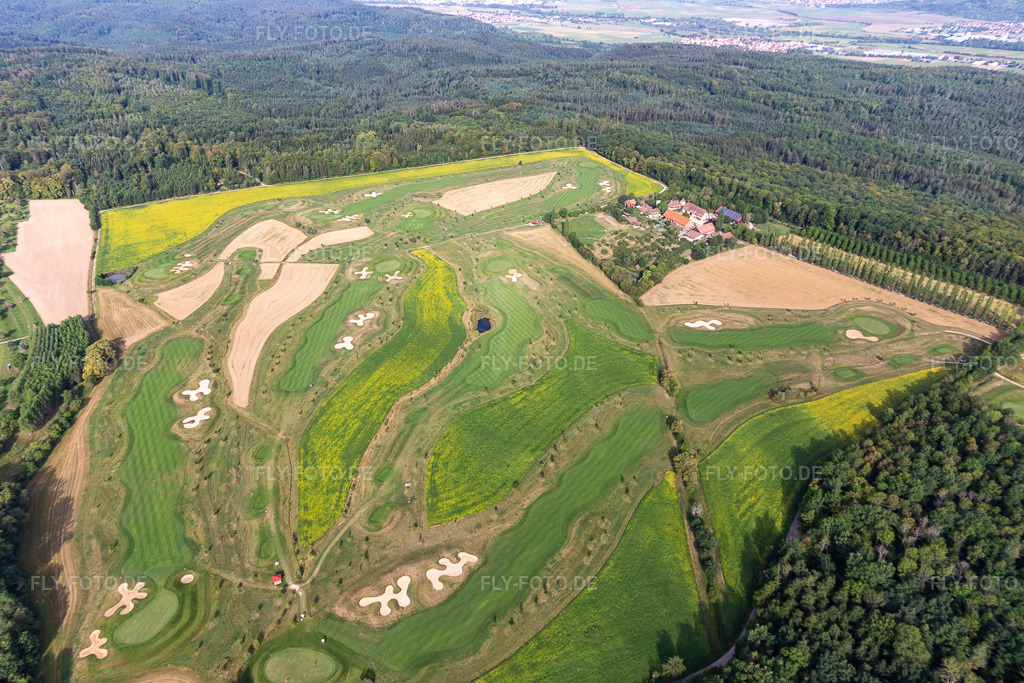 Luftbild: Gelände des Golfplatz Golfclub Schloss Kressbach in Kressbach im Ortsteil Kreßbach in Tübingen im Bundesland Baden-Württemberg in Deutschland. Foto: IMG_008683.jpg vom 27.08.2020 durch Werner Riehm/FLY-FOTO.de