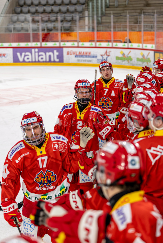 EHCB vs GCK _1-998124544 | Sportbilder, Sportfotograf, Hochzeits- und Eventfotografin, Flugshows, Portraits und Tiershooting, Aviation, Downhill, Nationalleague, Swissleague, International