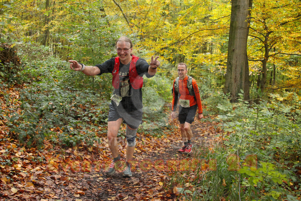 251026_1254_EV4_6065 | Sportfotografie im Rhein-Sieg Kreis, Köln, Bonn, NRW, Rheinland Pfalz, Hessen, etc. Unser Tätigkeitsfeld umfasst den Laufsport vom Volkslauf über den Marathon, Duathlon, Triathon bis zum Ultralauf wie Kölnpfad Ultra oder Schindertrail.