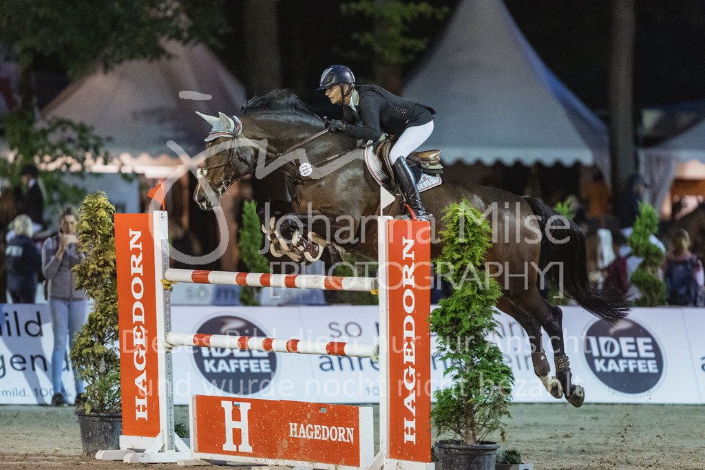 220909_OWLCh_GroßeTour-520 | Deine schönsten Turniermomente als professionelle Fotos! Entdecke hochwertige Pferdesport-Fotografie im Online-Shop. Jetzt Fotos finden & bestellen!