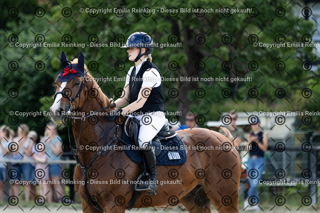 CL5A9543 | Emilia Reinking Fotografie - Realisiert mit Pictrs.com