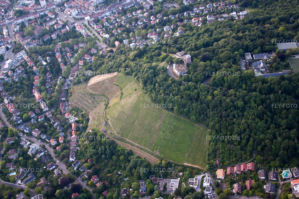 Ortsansicht | Luftbild: Ortsansicht im Ortsteil Durlach in Karlsruhe im Bundesland Baden-Württemberg in Deutschland. Foto: IMG_57866.jpg vom 14.06.2013 durch Werner Riehm/FLY-FOTO.de - Realisiert mit Pictrs.com