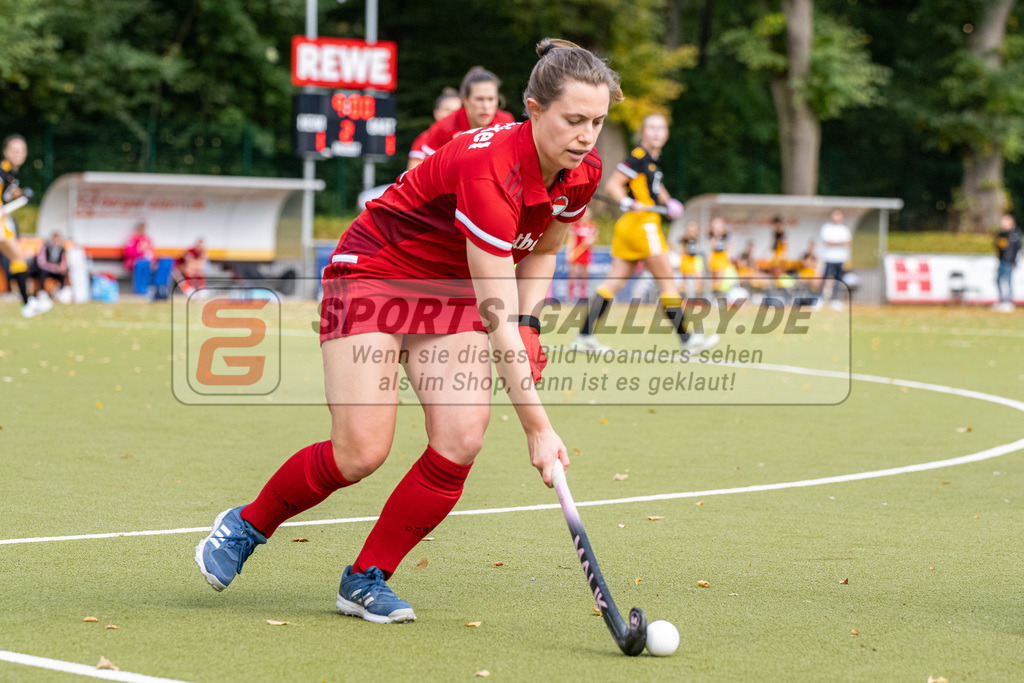 SFE_20221008_0056 | 1. Bundesliga Hockey Damen Rot-Weiss Köln - Harvestehuder THC am 08.10.2022 in Köln (KTHC Stadion Rot-Weiss Köln Tennis and Hockey Club), Photo: Stephan Fehrmann 2022 (Sports-Gallery),Lea Stöckel ( Rot-Weiss Köln #7 )