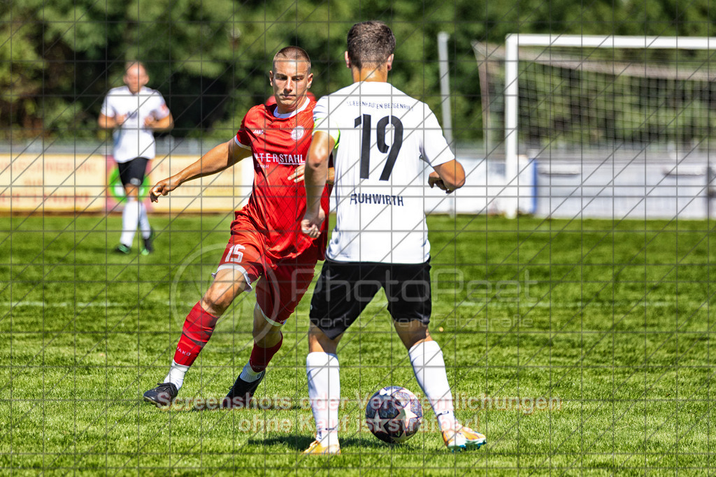 20260906_132421_0127-Bearbeitet_(c)_by_PhotoPeet | #,1.FC Donzdorf II (rot) vs. SGM Jebenhausen-Bezgenriet (weiß), Fußball, Kreisliga A3 - Bezirk Neckar/Fils, 02. Spieltag, Saison 2026/2027, Rasenplatz Lautertal Stadion, Süßener Straße 16, 73072 Donzdorf, 06.09.2026 - 13:00 Uhr,Foto: PhotoPeet / Sport- &amp; Eventfotografie / Peter Harich