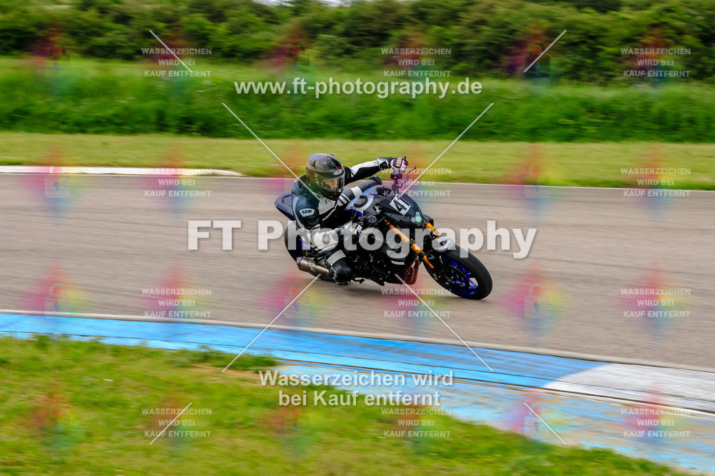 MotoTeam-9485 | Hier findet Ihr Bilder von Touristenfahrten auf der Nürburgring Nordschleife oder von anderen Veranstaltungen die ich besucht habe. Viel Spass beim Durch Schauen 