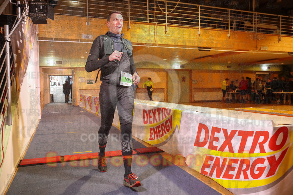 221211_1111_EX2_6404 | Eventfotografie 24
Sport- und Eventfotografie